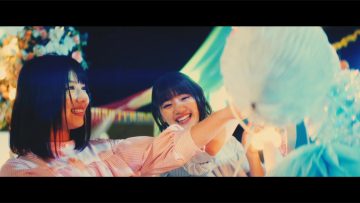 Hinatazaka46 – キツネ MV.mp4