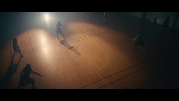 Keyakizaka46 – エキセントリック.mp4