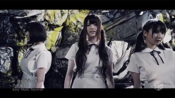 Nogizaka46 – Oto ga Denai Guitar.mp4