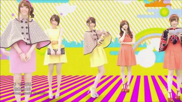Nogizaka46 – でこぴん (M-ON!).mp4