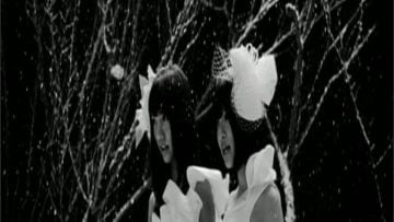 AKB48 – Rinjin wa Kizutsukanai.mp4