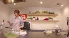 240426 NATSLIVE – Konya, Manatsu to Nani Taberu 14 Studio View – ex-Nogizaka46 Akimoto Manatsu – FHD.mp4-00001